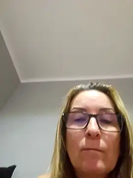 Snapshot of Steffi45 chatting on February 11, 2026, 7:13 am Steffi45 online show from February 11, 2026, 7:13 am