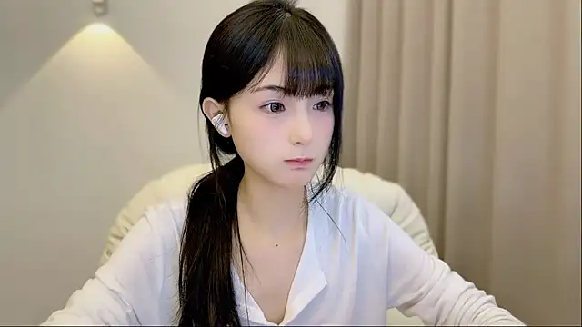 SHUIshui  online show from September 28, 2025, 12:54 pm