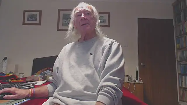 WaverlyKernow online show from January 7, 2026, 11:45 am