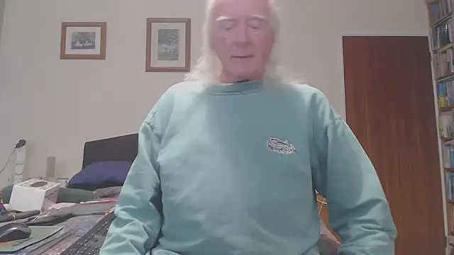 WaverlyKernow online show from April 15, 2026, 2:24 pm