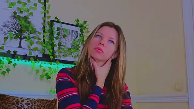 Real Tini online show from February 23, 2025, 6:07 am