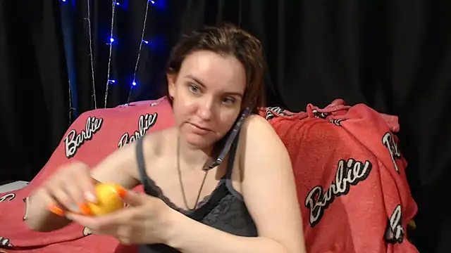 Snapshot of Milana69 chatting on July 13, 2026, 4:32 pm Milana69 online show from July 13, 2026, 4:32 pm