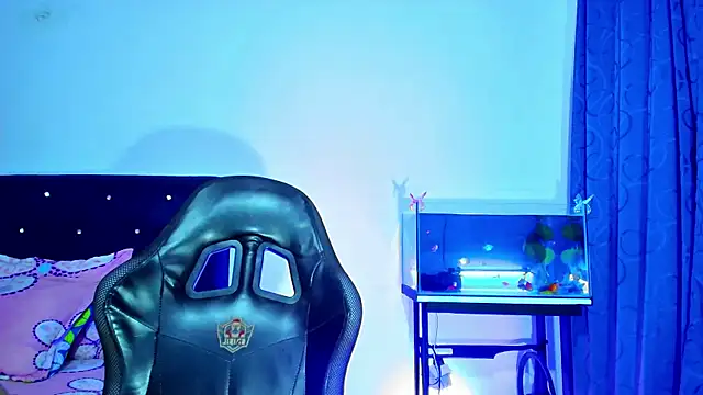 Aliice Doll online show from February 24, 2026, 11:47 pm