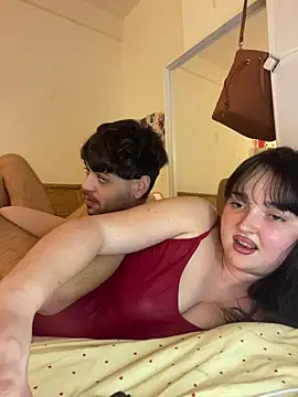 chunliklk online show from December 15, 2025, 10:58 pm