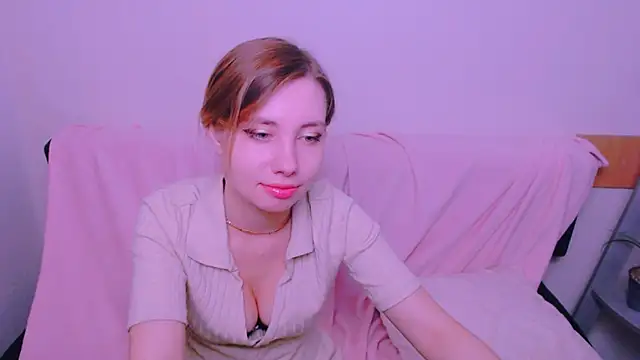 Snapshot of AliceFire_ chatting on June 4, 2026, 9:26 am AliceFire online show from June 4, 2026, 9:26 am