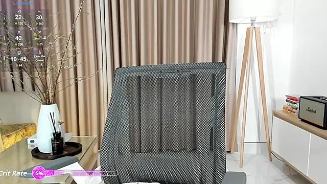  Joliie  online show from February 27, 2026, 4:07 pm