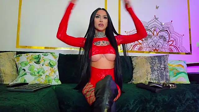 PandoraVolkov online show from April 7, 2026, 7:36 pm