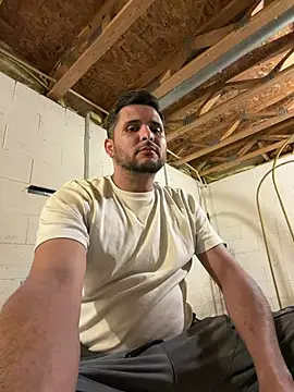 javierxxx28 online show from March 22, 2026, 8:40 am