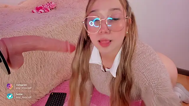 Snapshot of lilith_gray9 chatting on December 31, 2024, 3:12 am lilith gray9 online show from December 31, 2024, 3:12 am