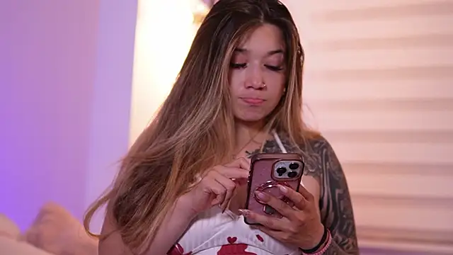 lilith gray9 online show from April 2, 2026, 12:08 am