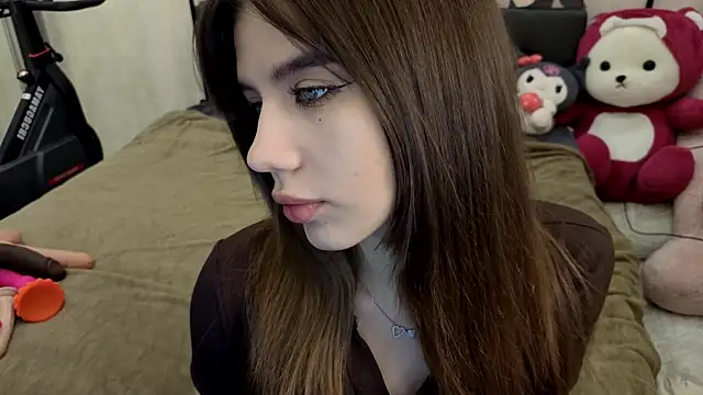 dolly ll online show from April 18, 2026, 1:26 pm