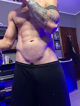 MachineDien online show from July 5, 2026, 2:07 am