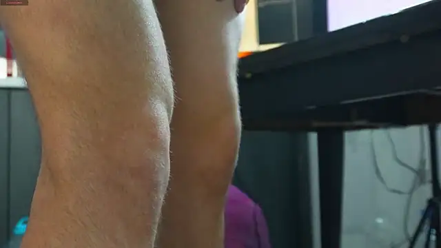 Snapshot of danielkraigforu chatting on December 16, 2024, 12:59 am danielkraigforu online show from December 16, 2024, 12:59 am