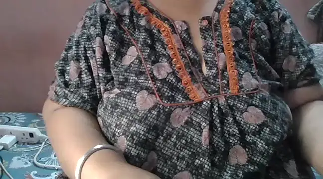 Ravina patil1 online show from January 12, 2025, 11:15 pm