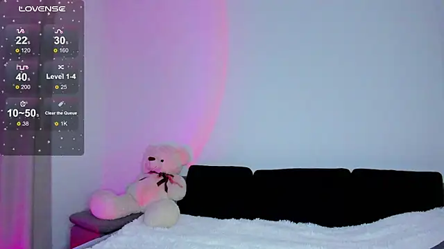 misspollywow online show from September 21, 2025, 5:03 pm