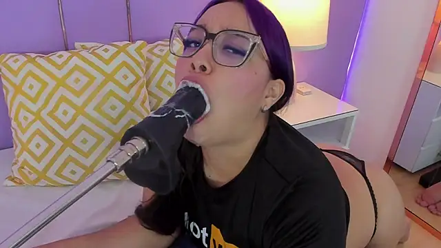 SophyRuiz  online show from March 28, 2026, 11:54 am