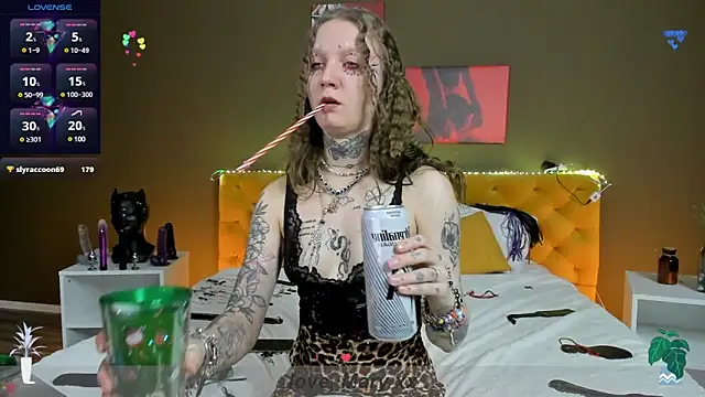 Mary Xextra online show from February 27, 2025, 4:09 am