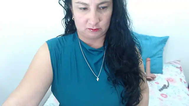 Snapshot of Ashyle chatting on January 17, 2026, 11:41 pm Ashyle online show from January 17, 2026, 11:41 pm