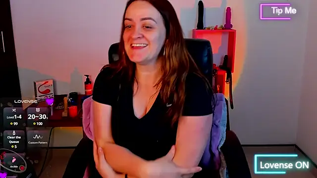 sara goodgirl13 online show from February 18, 2025, 8:14 pm