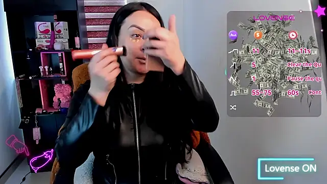 sara goodgirl13 online show from February 8, 2026, 4:54 pm