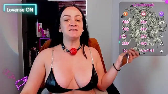 sara goodgirl13 online show from March 15, 2026, 2:45 pm