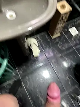 novin19  online show from September 19, 2025, 3:24 pm