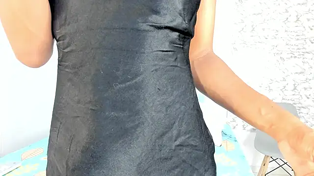 Snapshot of Canhela1 chatting on November 29, 2025, 3:26 pm Canhela1 online show from November 29, 2025, 3:26 pm