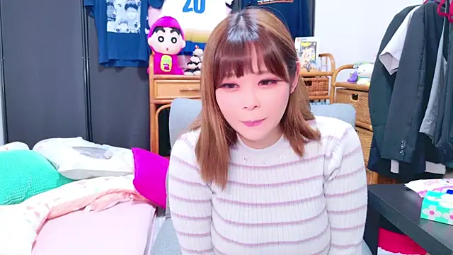 Snapshot of Megu_Melon chatting on December 7, 2024, 2:24 pm Megu Melon online show from December 7, 2024, 2:24 pm