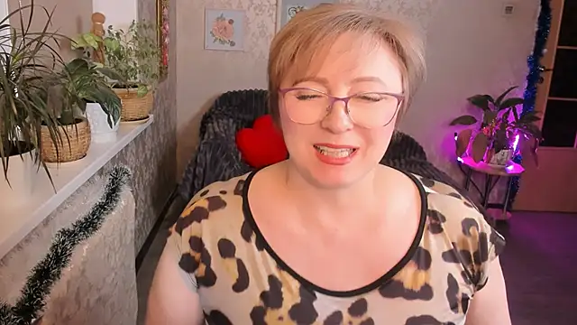 sugar vivien online show from January 7, 2026, 9:12 am