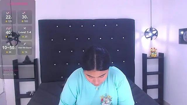 Snapshot of Mels_ chatting on February 1, 2025, 1:44 am Mels online show from February 1, 2025, 1:44 am