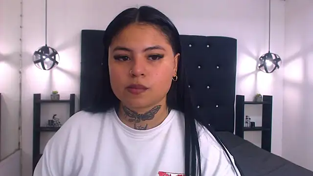 Mels  online show from March 25, 2026, 6:25 pm