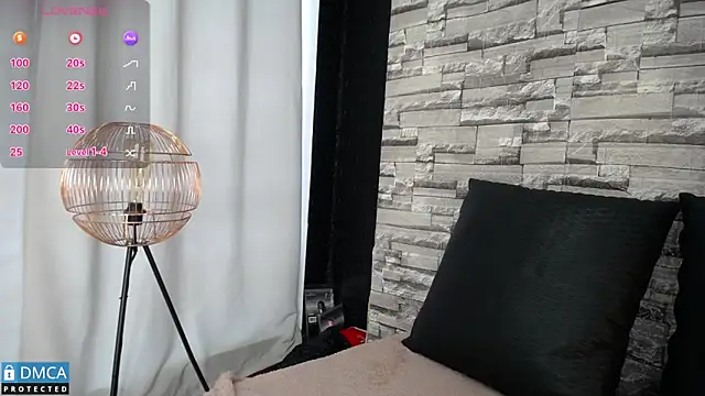 BellaOdisea online show from February 19, 2025, 4:33 pm