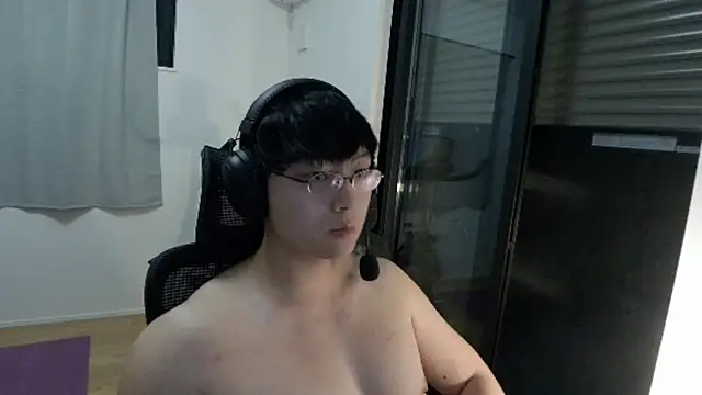 Tkcqcc online show from September 21, 2025, 3:35 pm