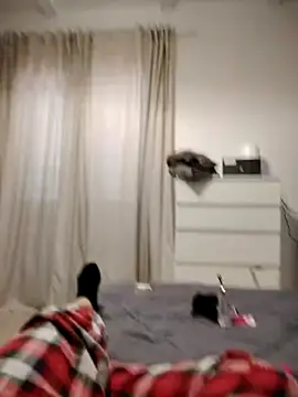 xxcatwomanxx online show from February 14, 2025, 12:25 pm