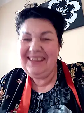 Snapshot of FantasyMichelle chatting on February 7, 2025, 1:22 pm FantasyMichelle online show from February 7, 2025, 1:22 pm