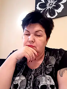 Snapshot of FantasyMichelle chatting on February 9, 2025, 1:14 pm FantasyMichelle online show from February 9, 2025, 1:14 pm