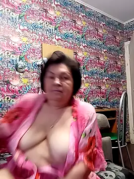 Snapshot of FantasyMichelle chatting on April 4, 2026, 3:20 pm FantasyMichelle online show from April 4, 2026, 3:20 pm