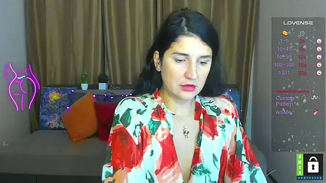 Snapshot of Alianna_Solo_Kisses chatting on January 7, 2025, 9:50 am Alianna Solo Kisses online show from January 7, 2025, 9:50 am