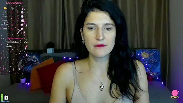 Snapshot of Alianna_Solo_Kisses chatting on February 13, 2025, 9:41 am Alianna Solo Kisses online show from February 13, 2025, 9:41 am