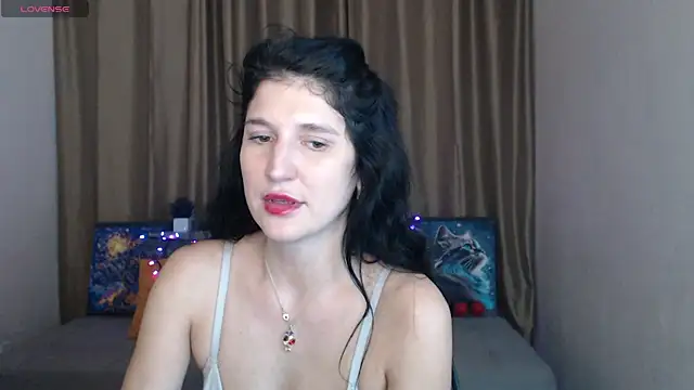 Snapshot of Alianna_Solo_Kisses chatting on March 13, 2025, 12:35 pm Alianna Solo Kisses online show from March 13, 2025, 12:35 pm