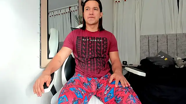 Valerioe online show from November 8, 2025, 11:54 am