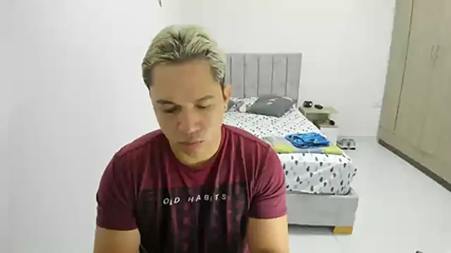 Valerioe online show from June 4, 2026, 8:20 am