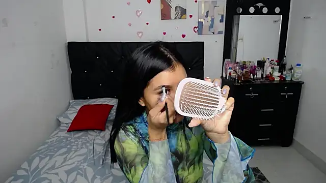 floweer  online show from October 23, 2025, 2:55 am