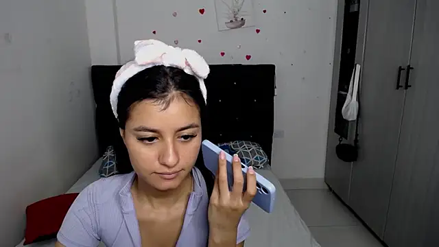 floweer  online show from February 27, 2026, 2:22 am