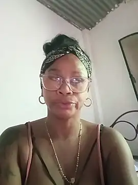 Melanie candy  online show from January 14, 2026, 6:57 pm