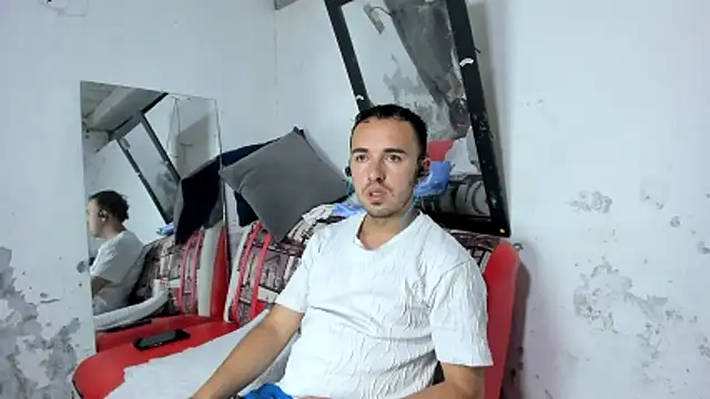 big-dicktop23 online show from November 9, 2025, 7:23 pm