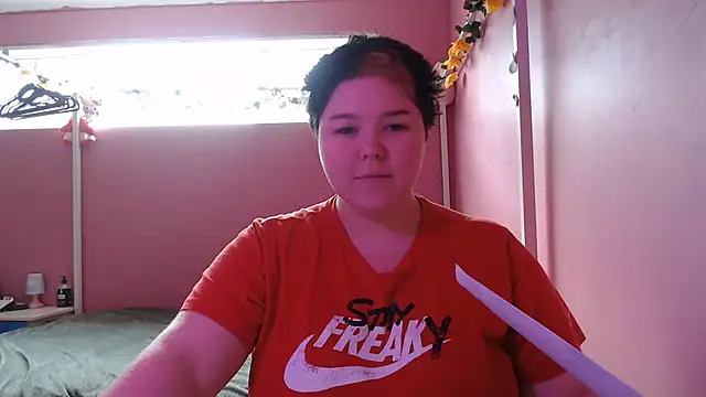 Snapshot of dramaticdumpsterfire chatting on August 6, 2026, 6:04 am dramaticdumpsterfire online show from August 6, 2026, 6:04 am