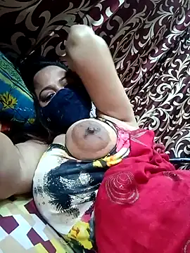 albelasummi702 online show from January 29, 2025, 12:01 am