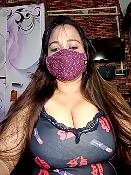 albelasummi702 online show from October 21, 2025, 3:18 am