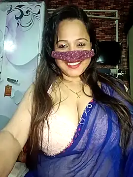 albelasummi702 online show from April 6, 2026, 4:46 am